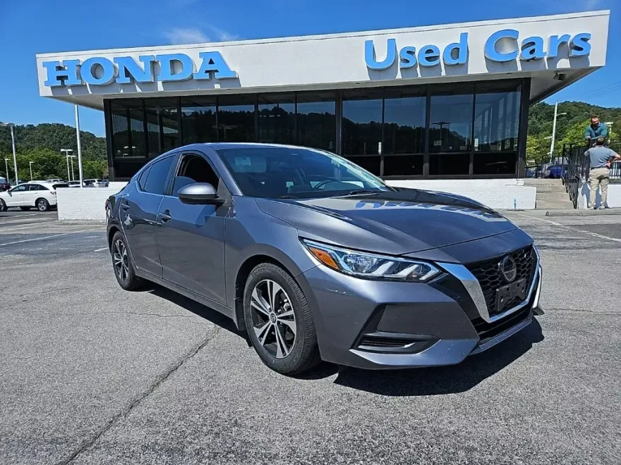2021 Nissan Sentra SV photo 1
