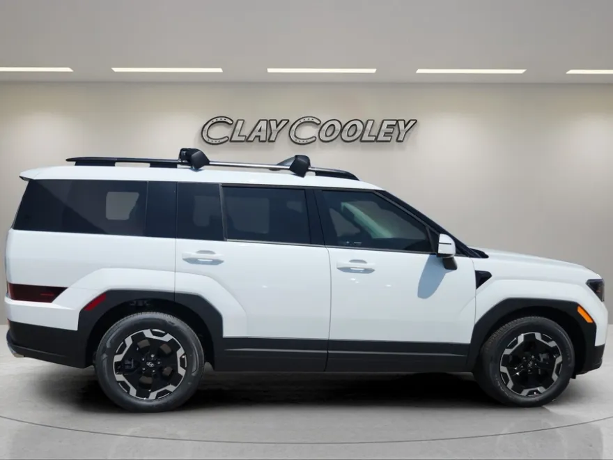 2026 Hyundai Santa Fe SEL photo 1