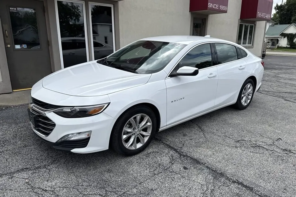 2023 Chevrolet Malibu 1LT photo 1