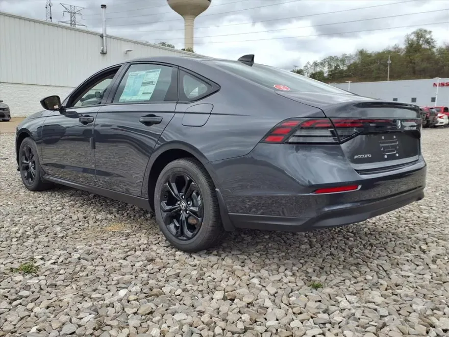 2025 Honda Accord SE photo 1