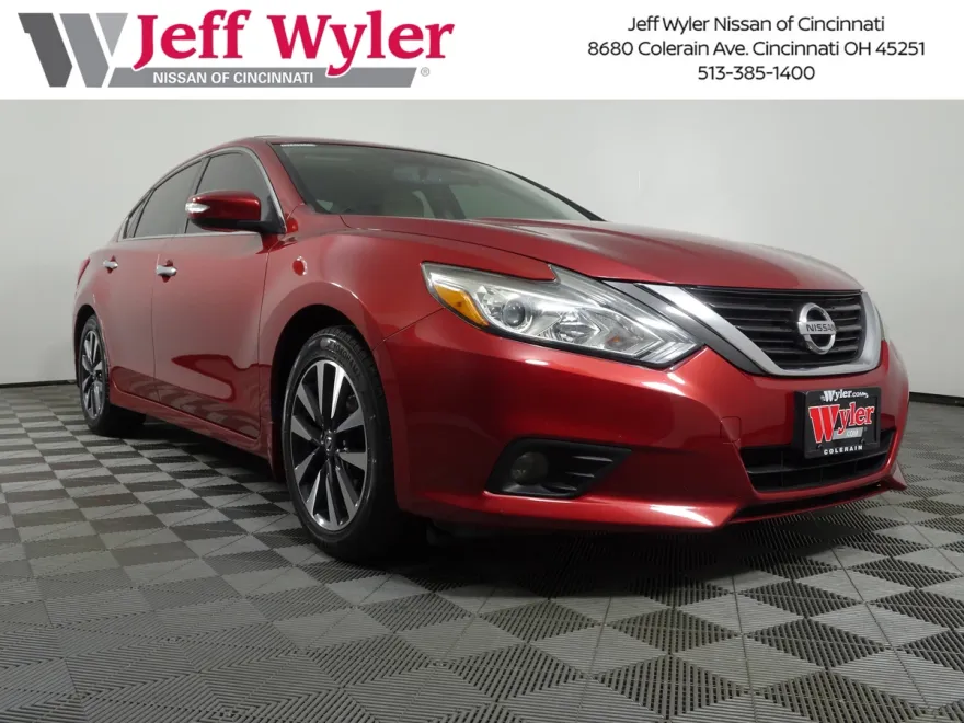 2016 Nissan Altima 2.5 SL photo 1