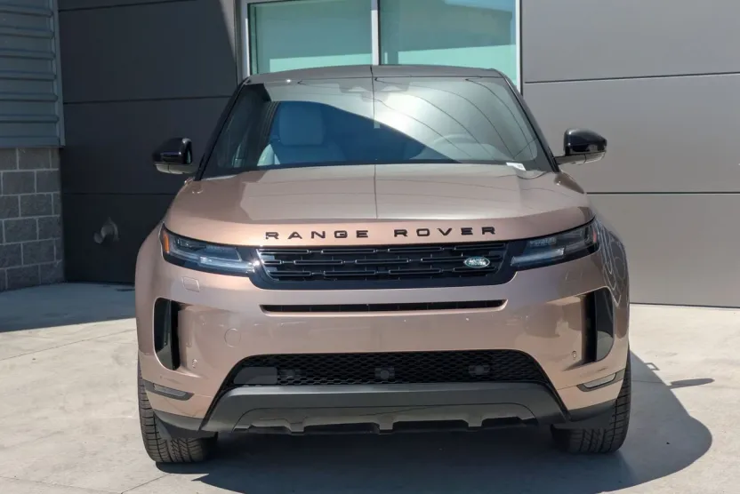 2026 Land Rover Range Rover Evoque S photo 1