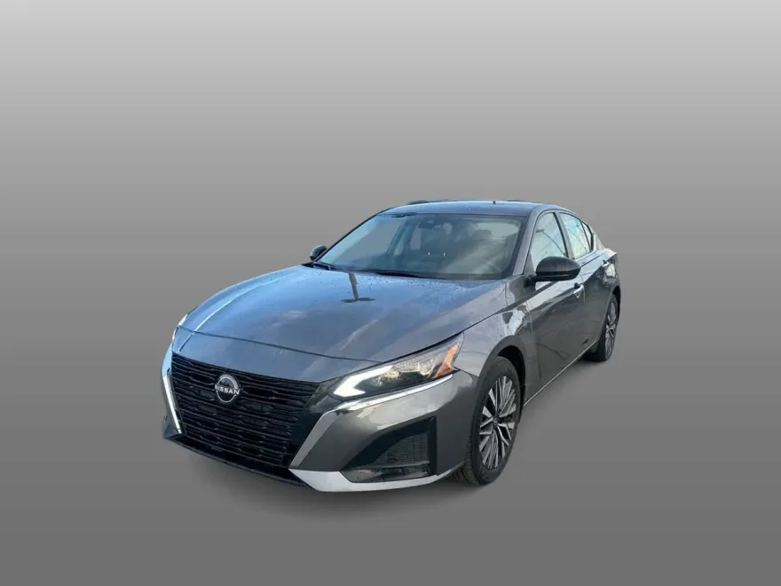 2024 Nissan Altima 2.5 SV photo 1