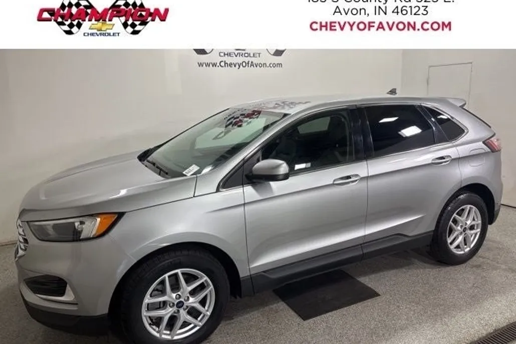 2022 Ford Edge SEL photo 1