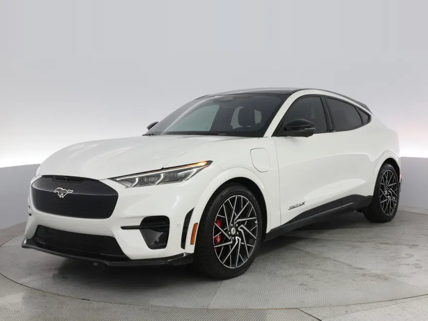 2023 Ford Mustang Mach-E GT photo 1