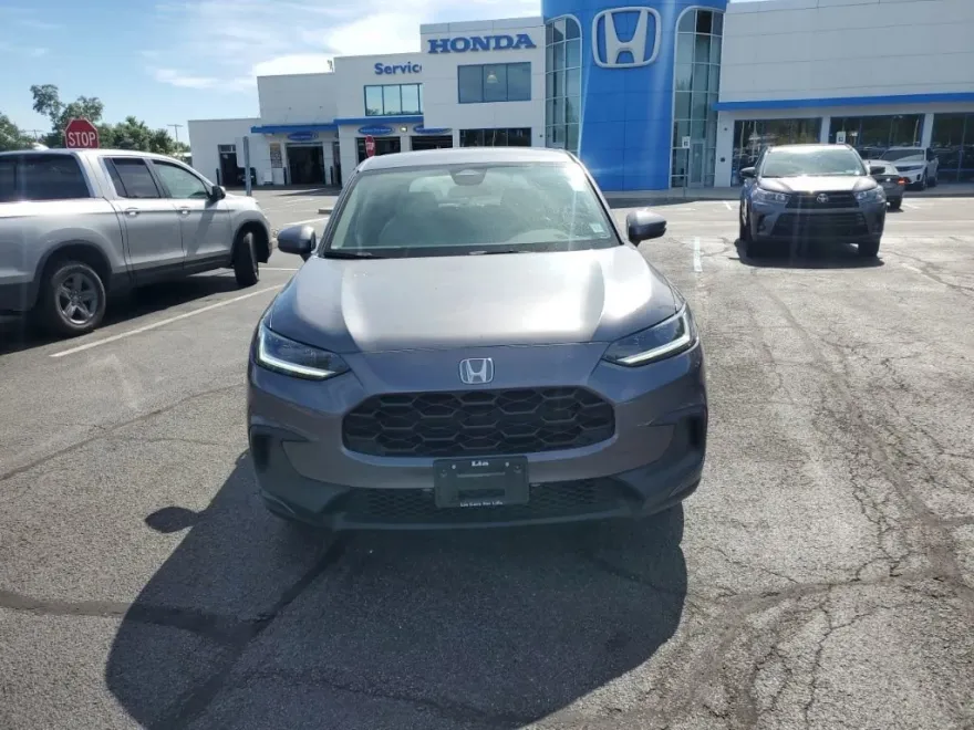 2023 Honda HR-V LX photo 1