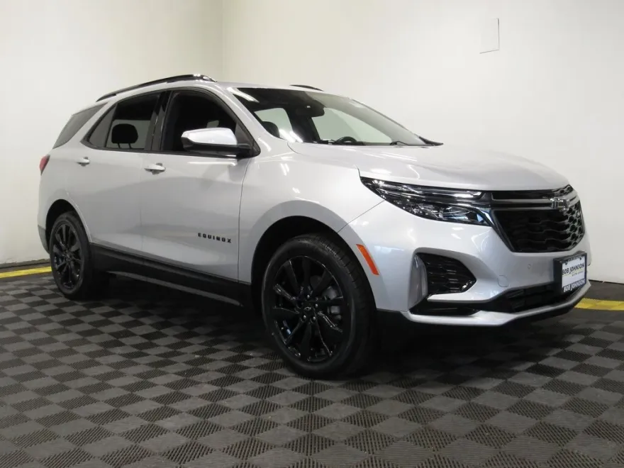 2022 Chevrolet Equinox RS photo 1
