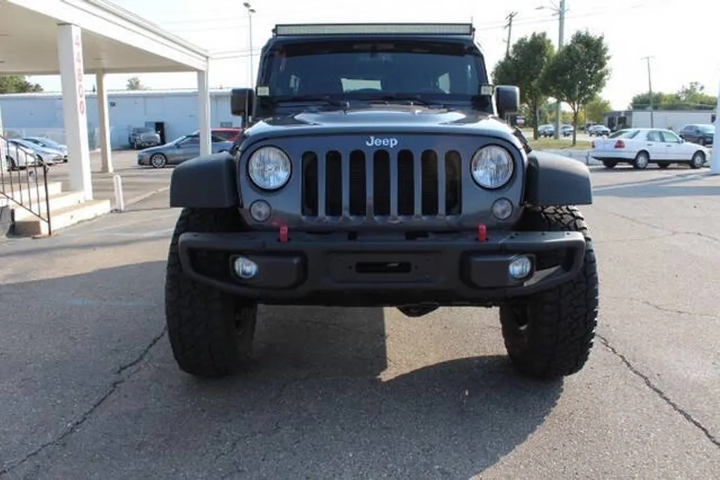 2014 Jeep Wrangler Unlimited Rubicon photo 1