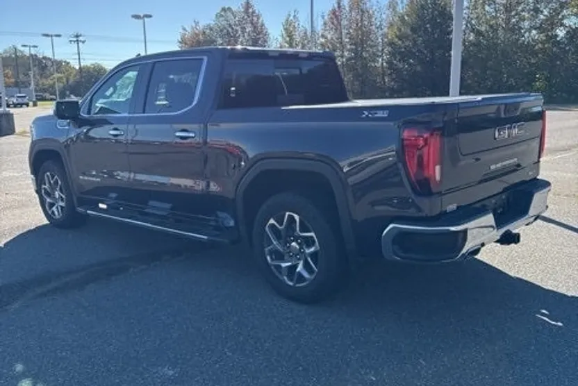 2025 Gmc Sierra 1500 SLT photo 1