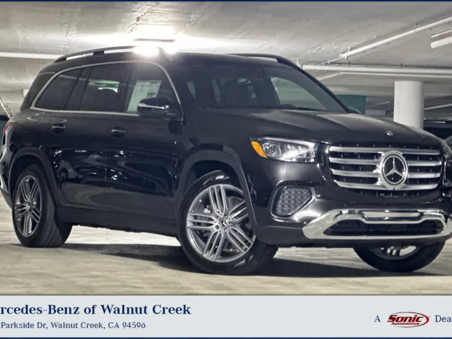 2025 Mercedes Benz GLS 450 4MATIC photo 1