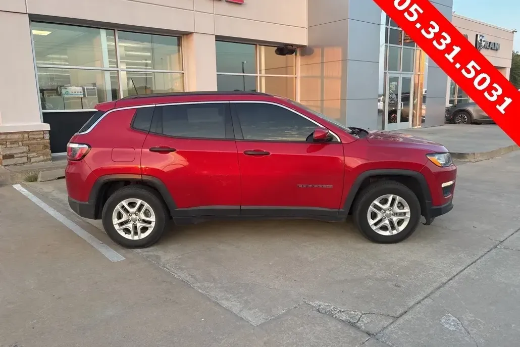 2020 Jeep Compass Sport photo 1