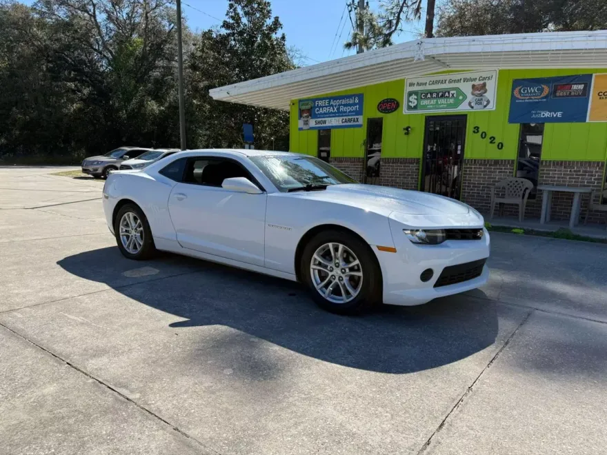 2015 Chevrolet Camaro LS Coupe photo 1