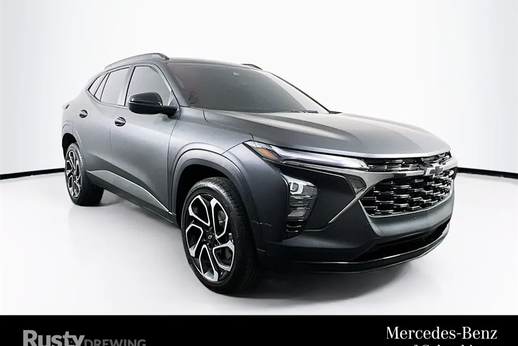 2025 Chevrolet Trax photo 1