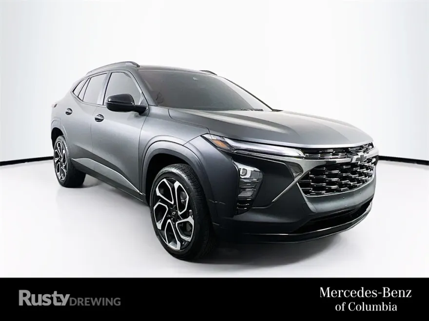 2025 Chevrolet Trax photo 1