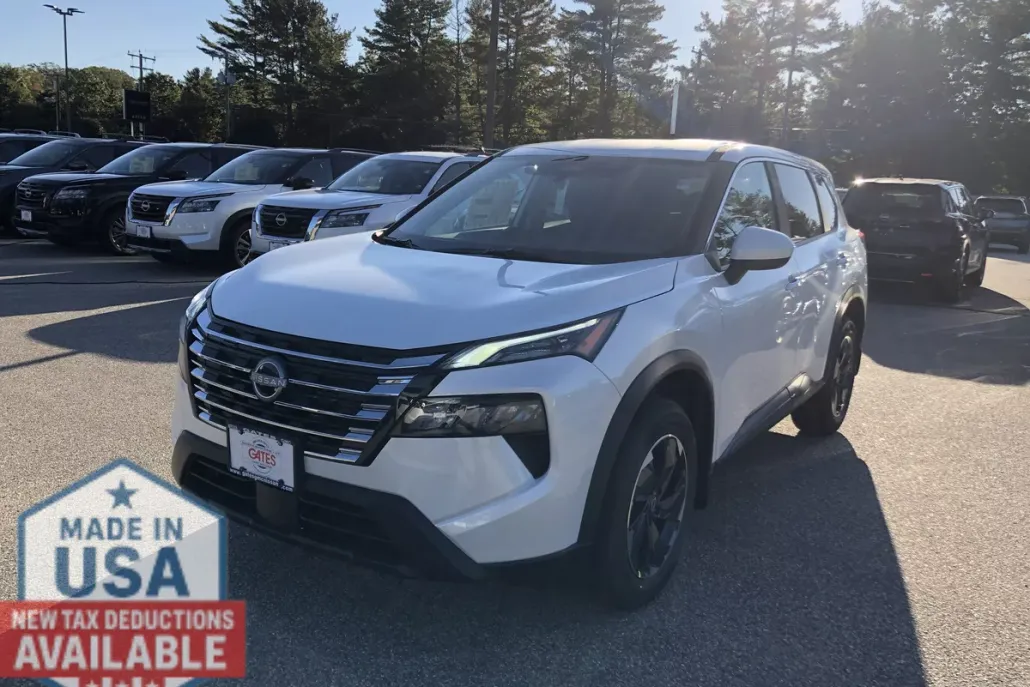 2026 Nissan Rogue SV photo 1