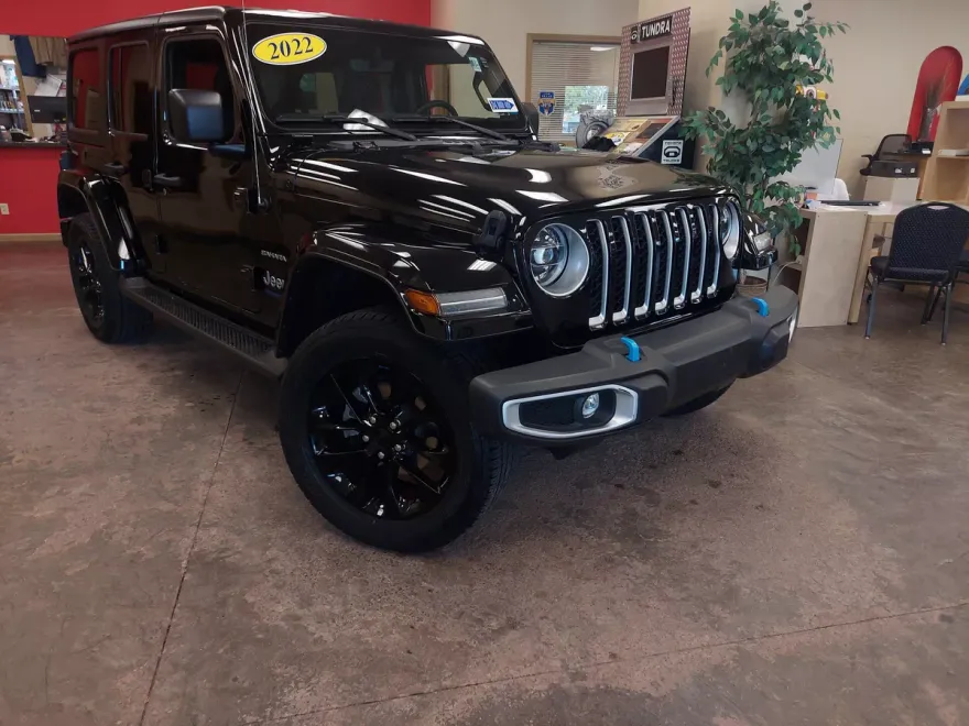 2022 Jeep Wrangler Unlimited 4xe Sahara photo 1
