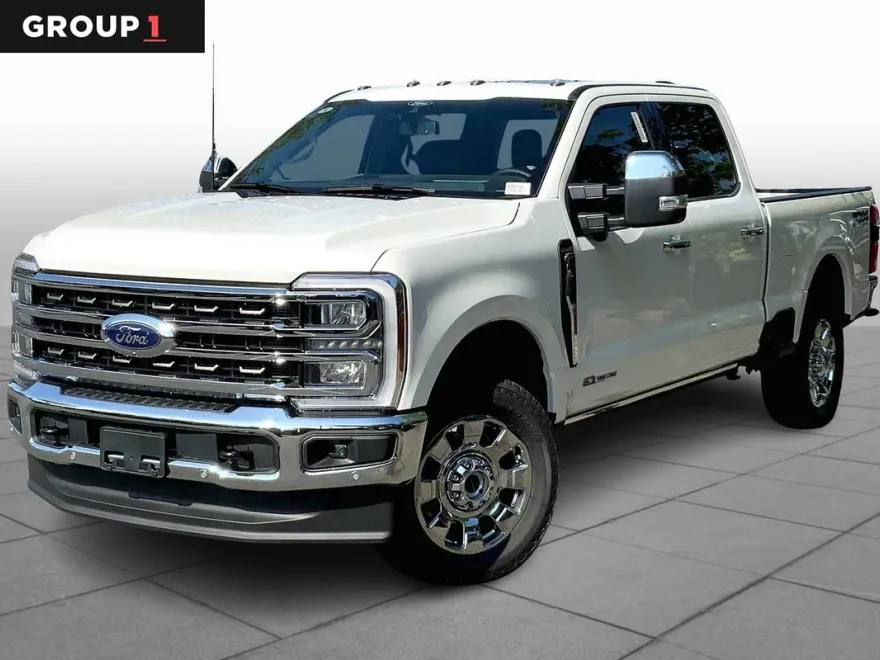 2025 Ford F-350 King Ranch photo 1