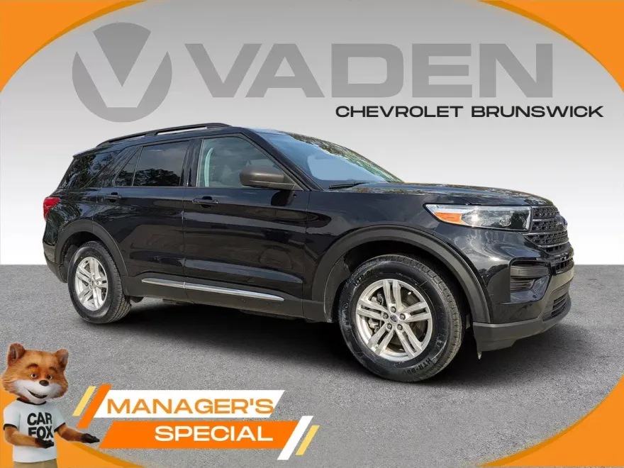 2022 Ford Explorer XLT photo 1