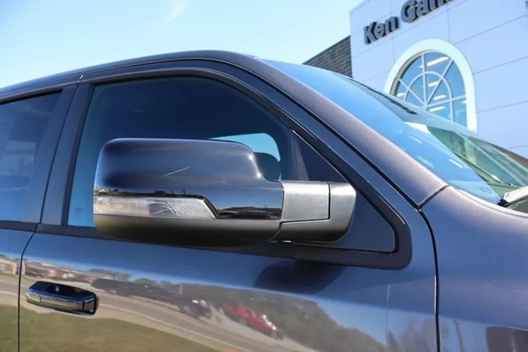 2026 Ram 1500 Big Horn photo 1