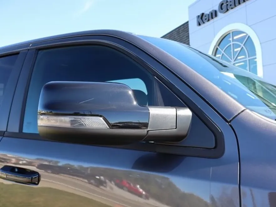 2026 Ram 1500 Big Horn photo 1