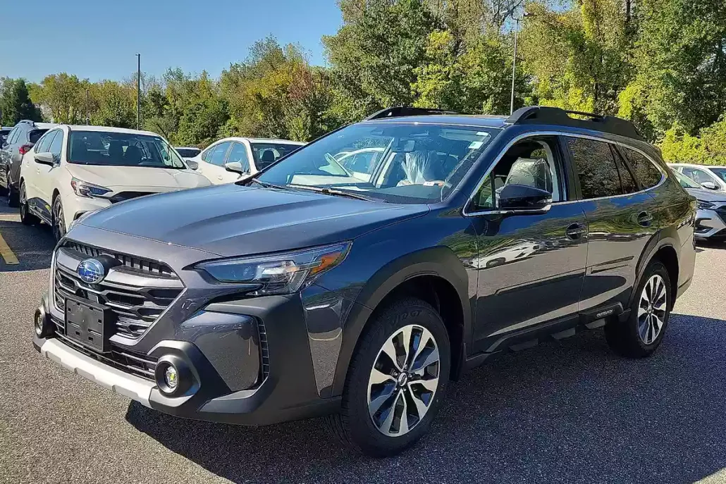 2025 Subaru Outback Limited photo 1