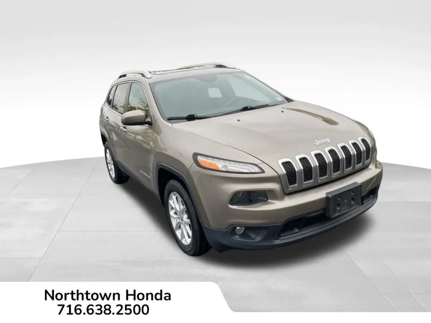 2017 Jeep Cherokee Latitude photo 1