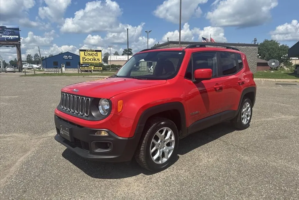 2016 Jeep Renegade Latitude photo 1