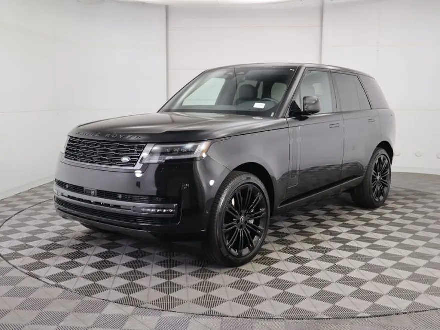 2025 Land Rover Range Rover SE photo 1