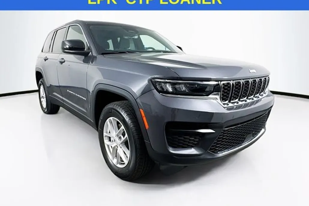 2025 Jeep Grand Cherokee Laredo X photo 1