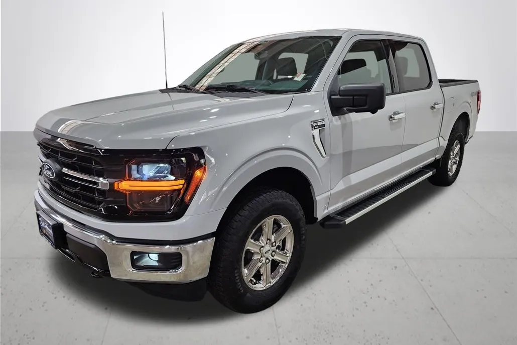 2024 Ford F-150 XLT photo 1