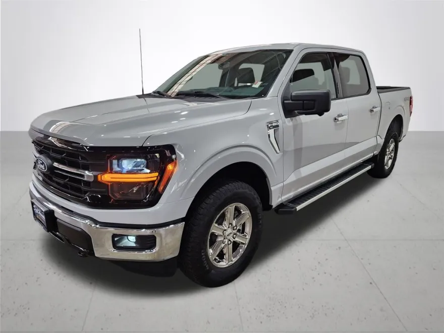2024 Ford F-150 XLT photo 1