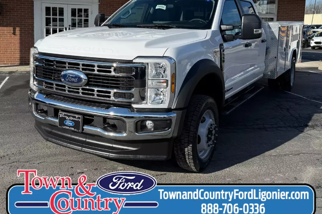 2025 Ford F-550 XL photo 1