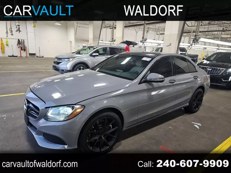 2018 Mercedes Benz C 300 4MATIC photo 1