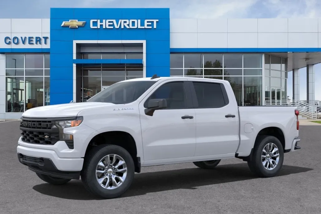2025 Chevrolet Silverado 1500 Custom photo 1