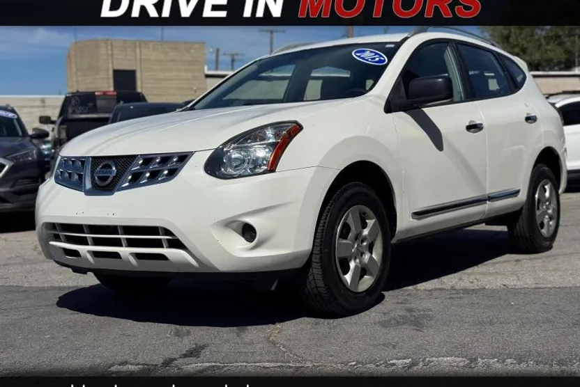 2015 Nissan Rogue Select S photo 1