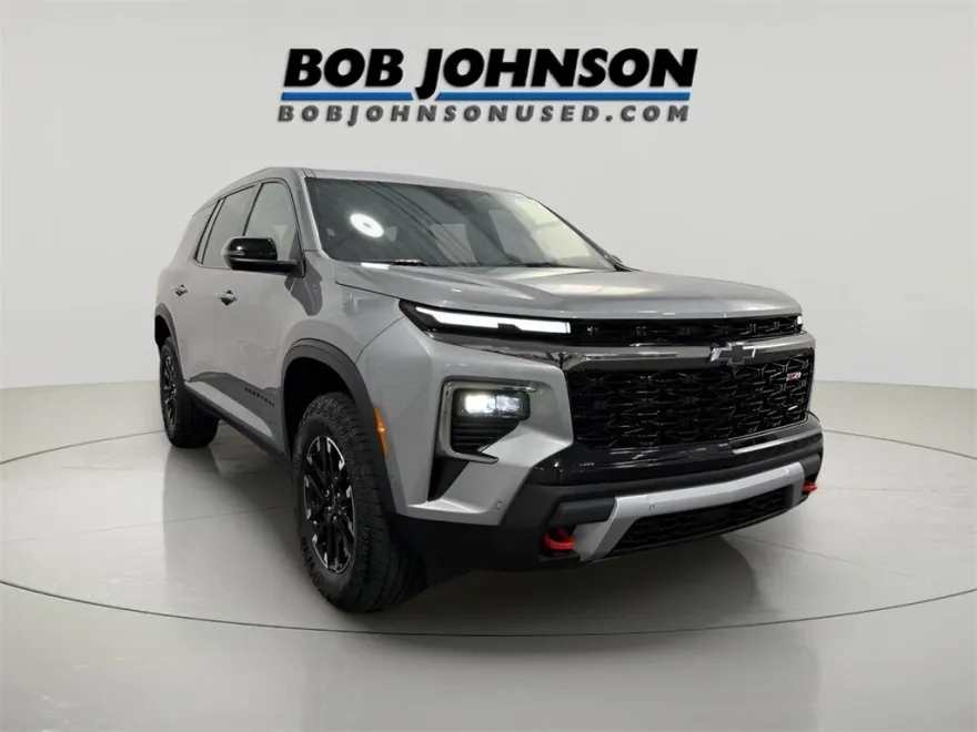 2024 Chevrolet Traverse Z71 photo 1
