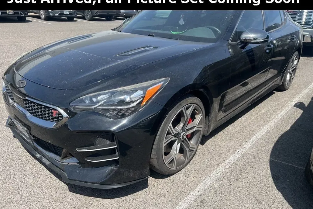 2018 Kia Stinger GT1 photo 1