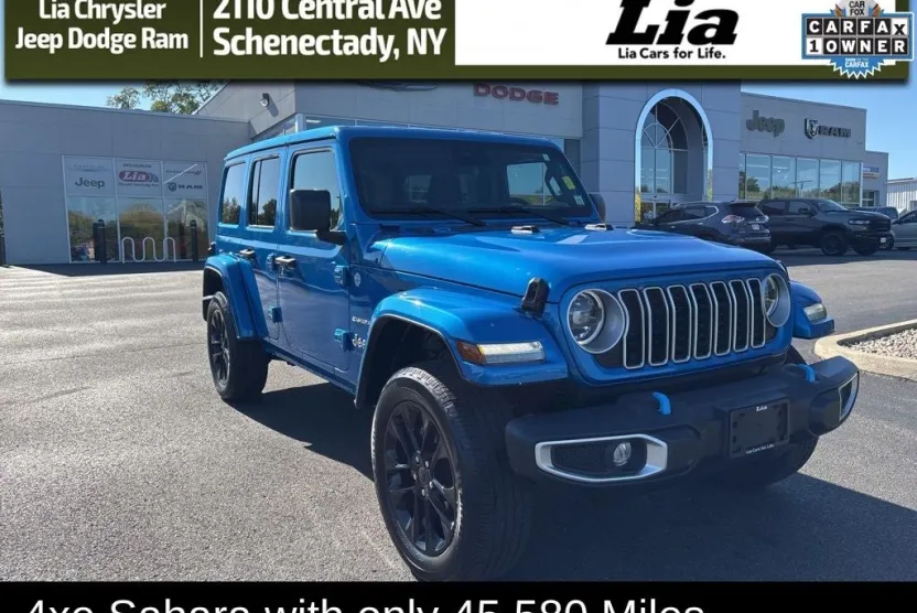 2024 Jeep Wrangler Sahara 4xe photo 1