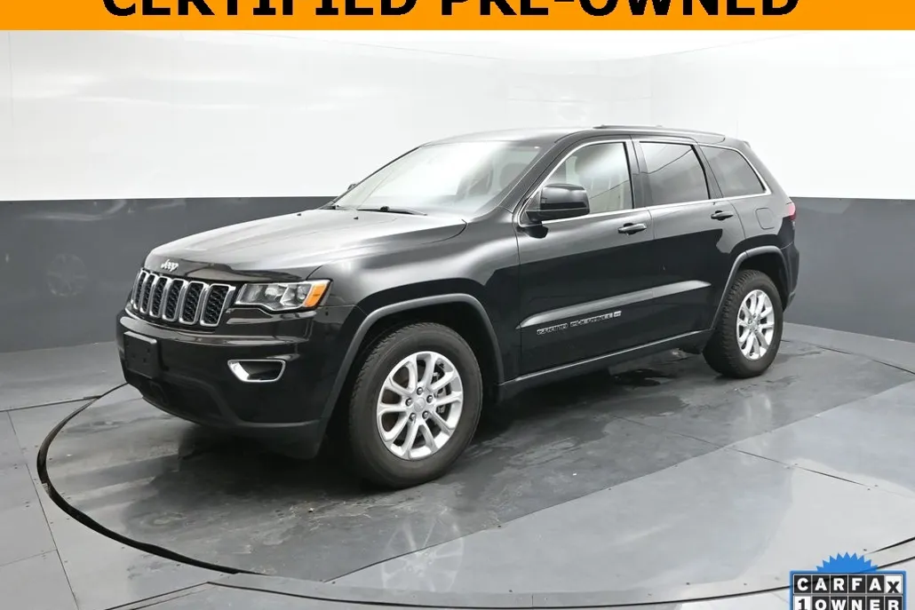 2022 Jeep Cherokee Laredo photo 1