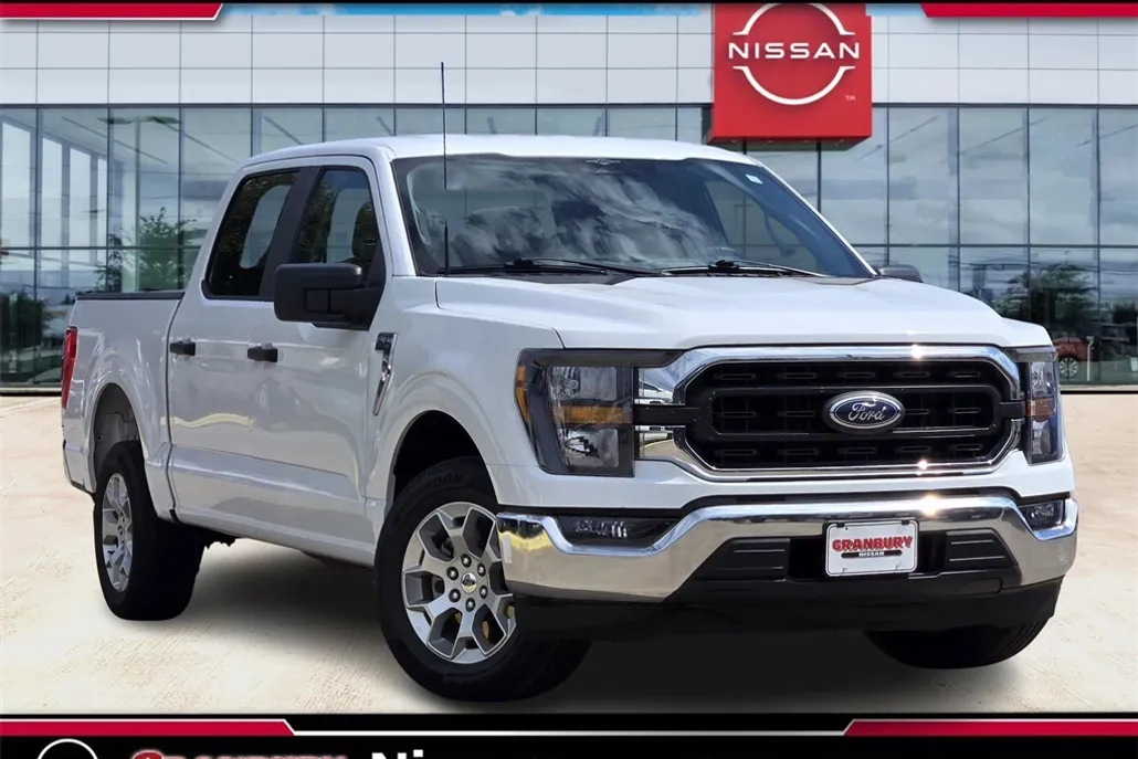 2023 Ford F-150 XLT photo 1