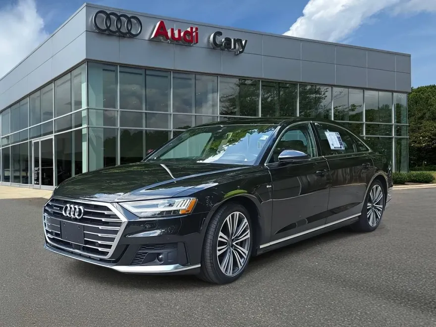 2021 Audi A8 4.0 Quattro photo 1