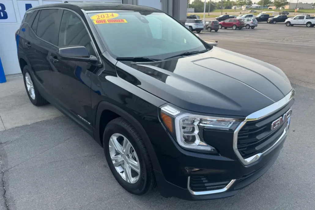 2024 Gmc Terrain SLE photo 1