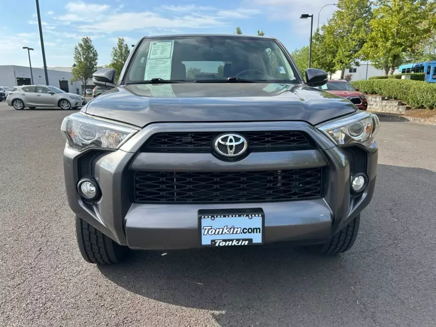 2019 Toyota 4Runner SR5 Premium photo 1