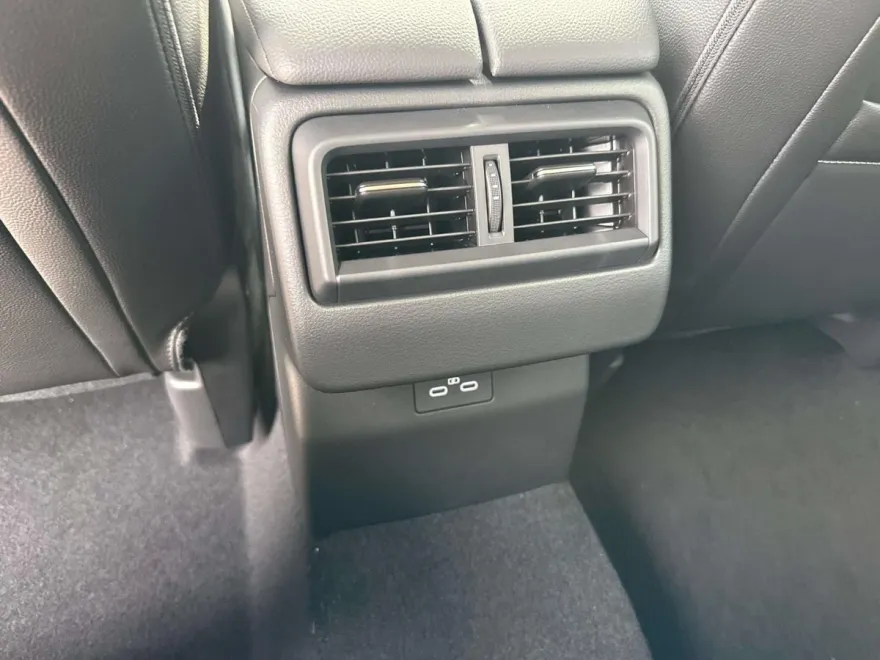 2025 Mazda CX-50 2.5 Select photo 1