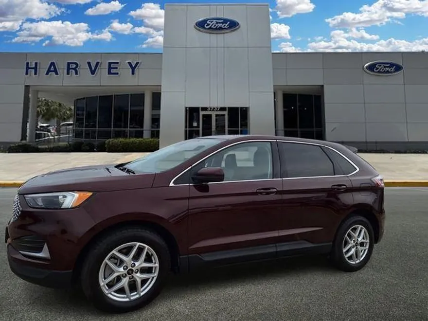 2024 Ford Edge SEL photo 1