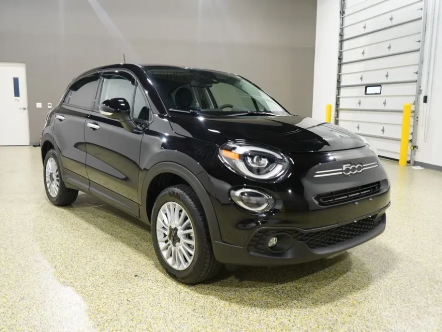 2023 Fiat 500X Pop Sport photo 1