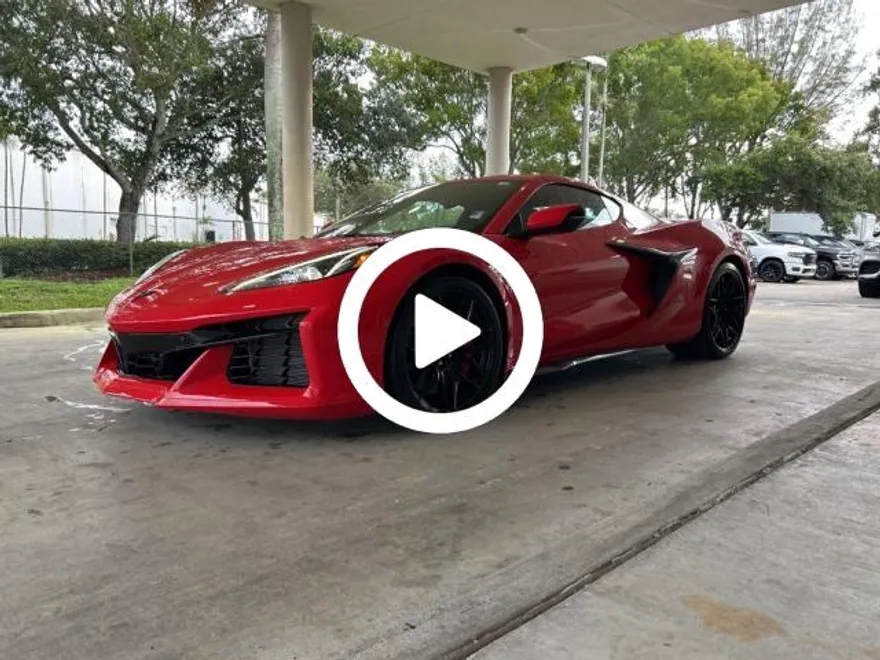 2023 Chevrolet Corvette Z06 3LZ photo 1