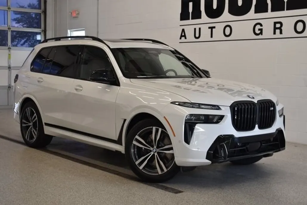 2026 Bmw X7 M60i photo 1