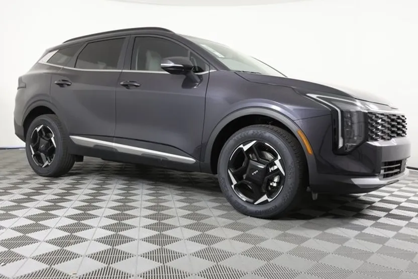 2026 Kia Sportage EX photo 1