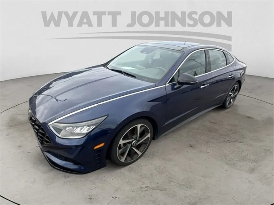 2022 Hyundai Sonata SEL Plus photo 1